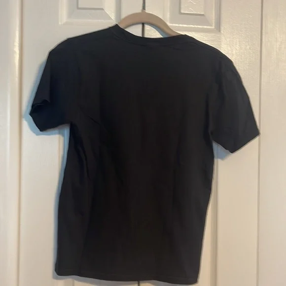 Port & Company Hockey short sleeve shirt with flag NWOT size medium - Picture 7 of 7